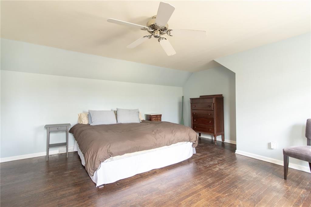 7831 Clarendon Road Indianapolis, IN 46260 - Photo 13 of 21 Gallery Image 13