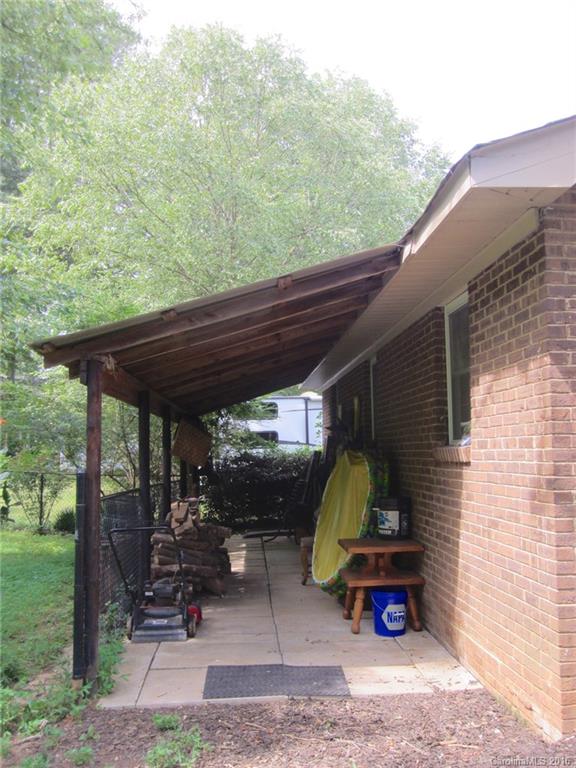 4800 Walker Road Charlotte, NC 28211 - Photo 15 of 18 Gallery Image 15