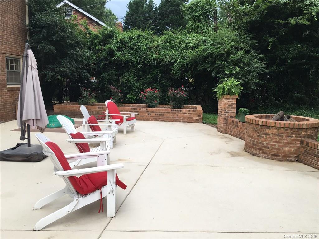 4800 Walker Road Charlotte, NC 28211 - Photo 16 of 18 Gallery Image 16