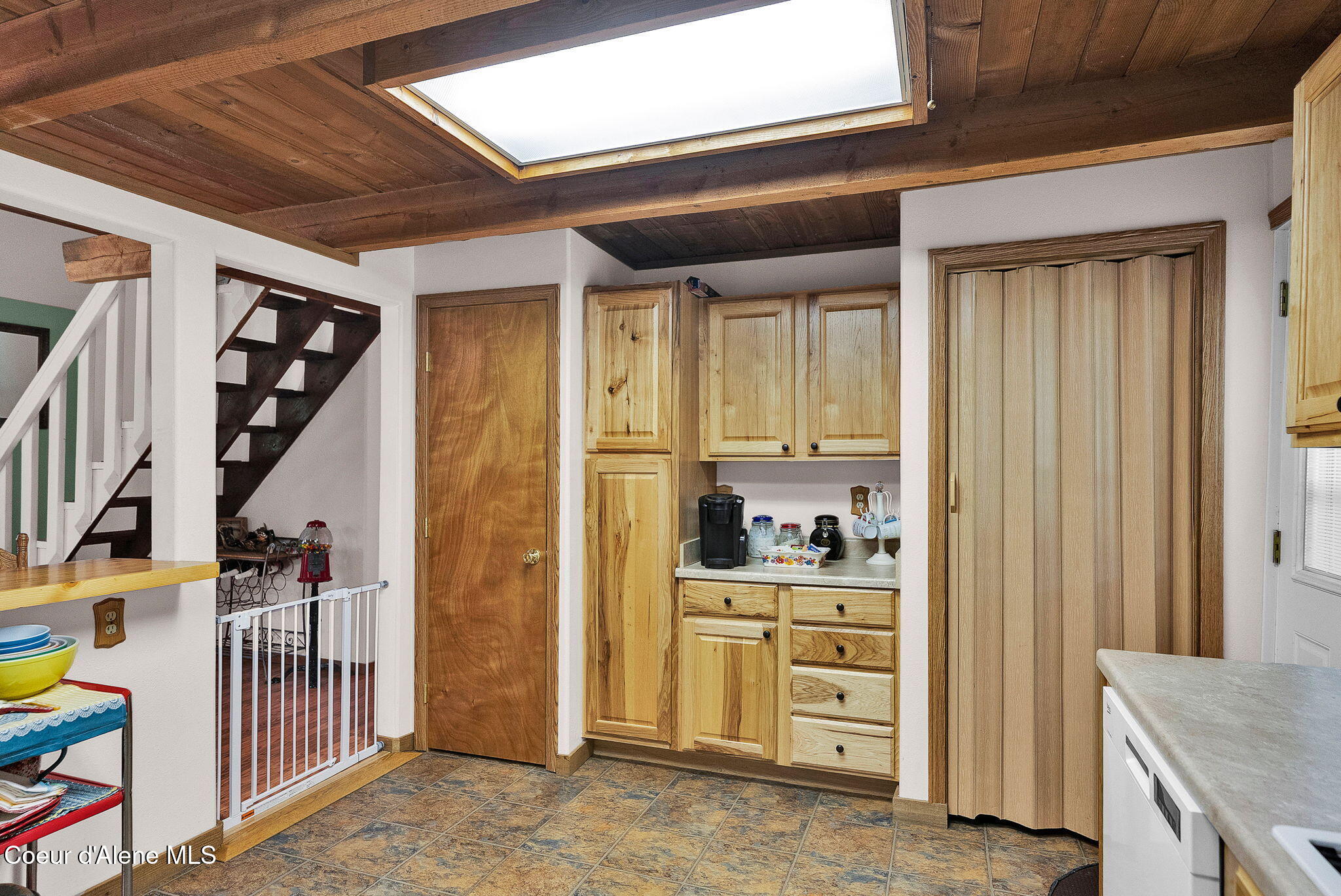 24805 North Cedar Mountain Road Athol, ID 83801 - Photo 16 of 82 Pantry