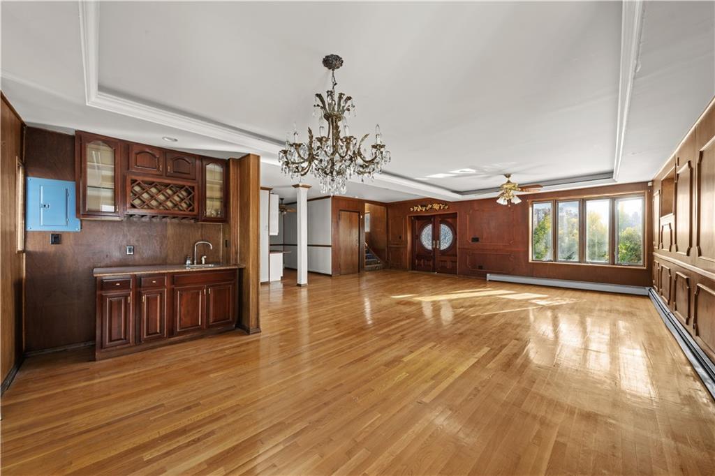 6660 Ridge Boulevard Brooklyn, NY 11220 - Photo 4 of 22