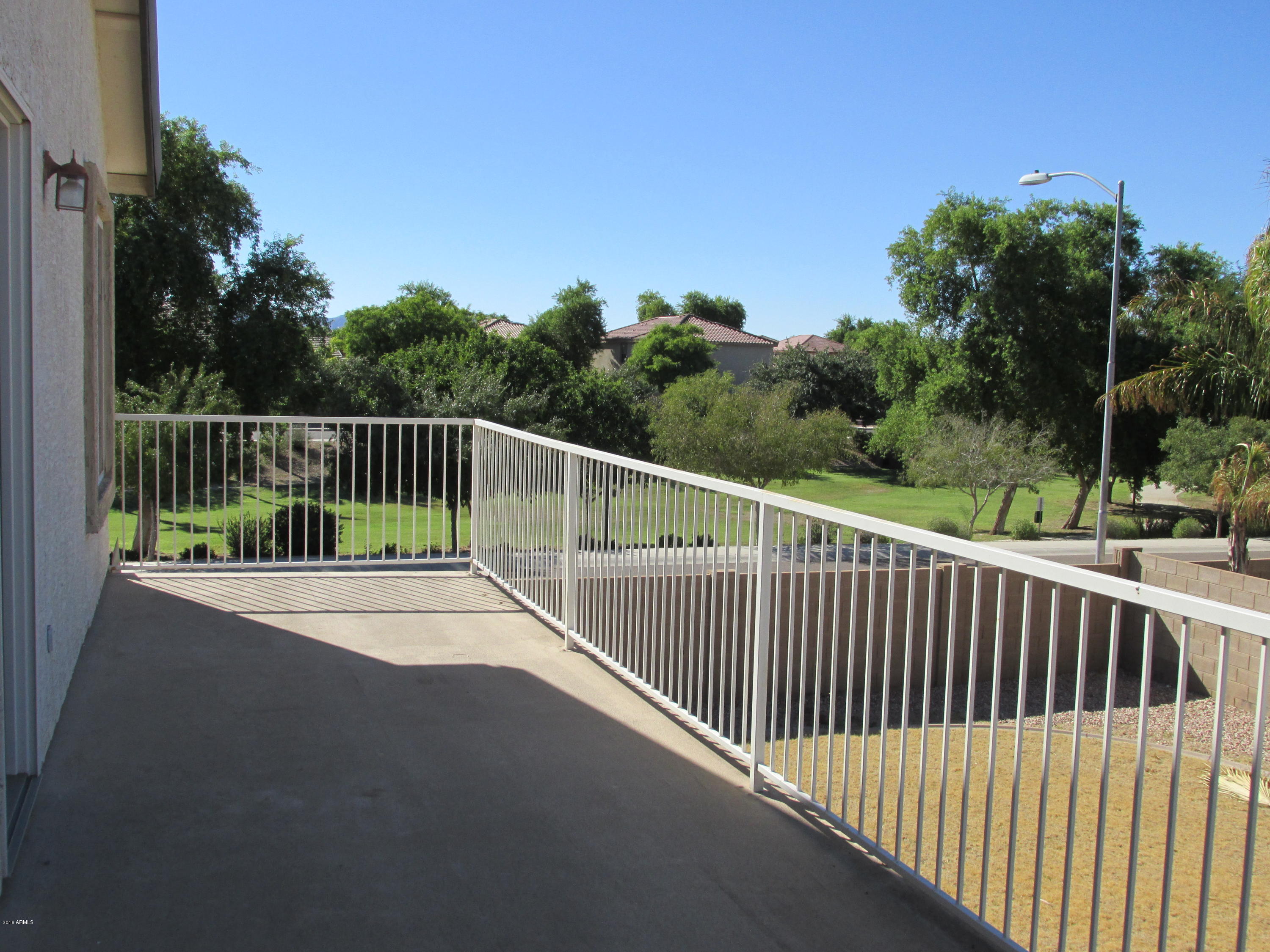 14890 West Bloomfield Road Surprise, AZ 85379 - Photo 13 of 39 13