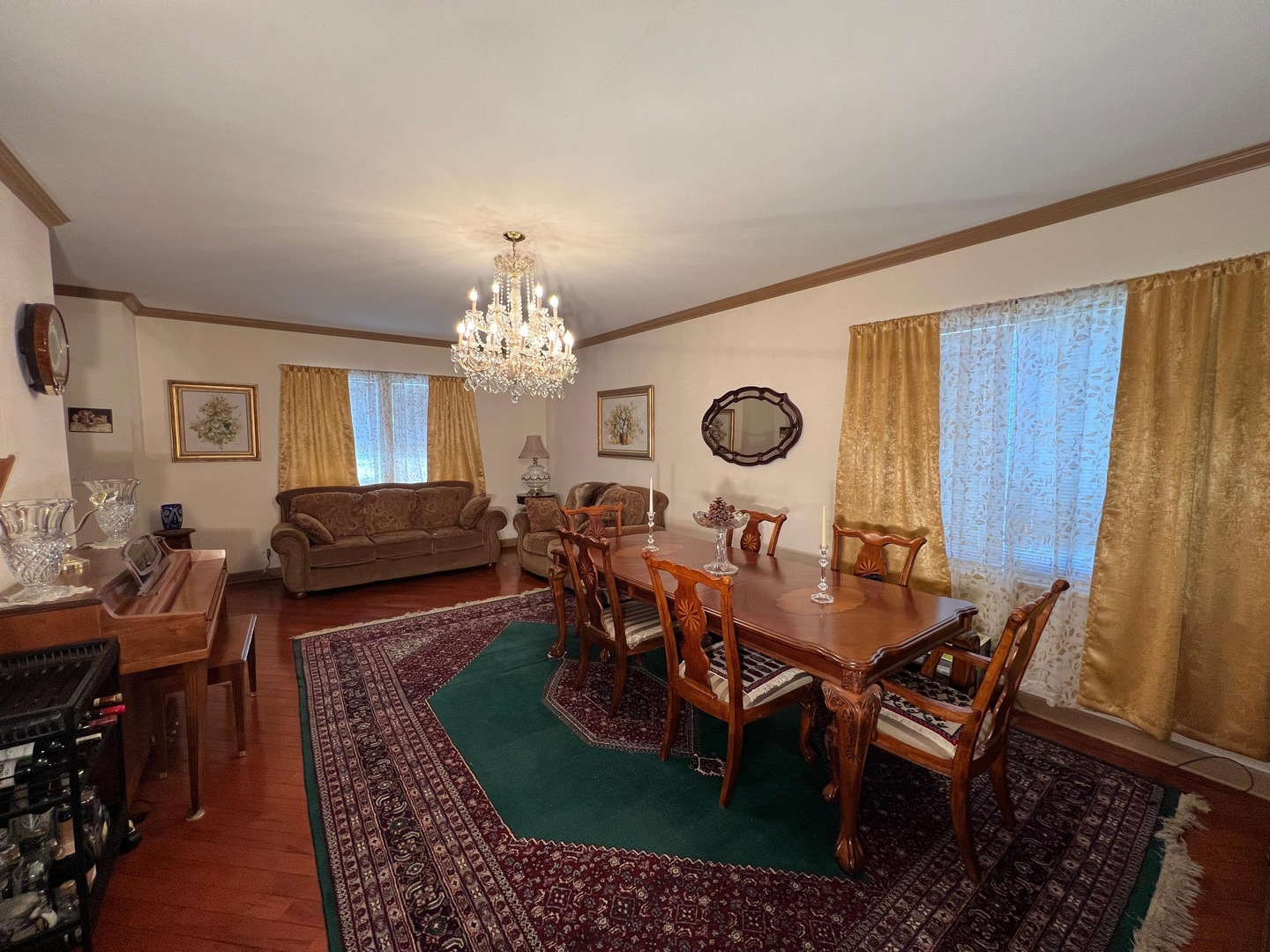 752 South Parkside Drive Round Lake, IL 60073 - Photo 4 of 38