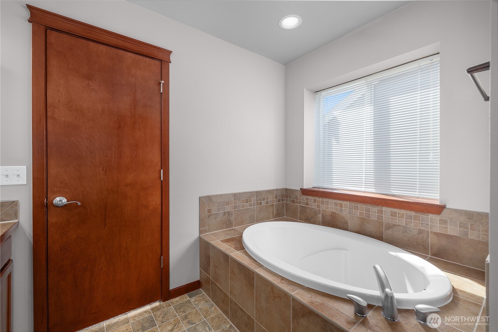 8645 29th Way Southeast Olympia, WA 98513 - Photo 25 of 31