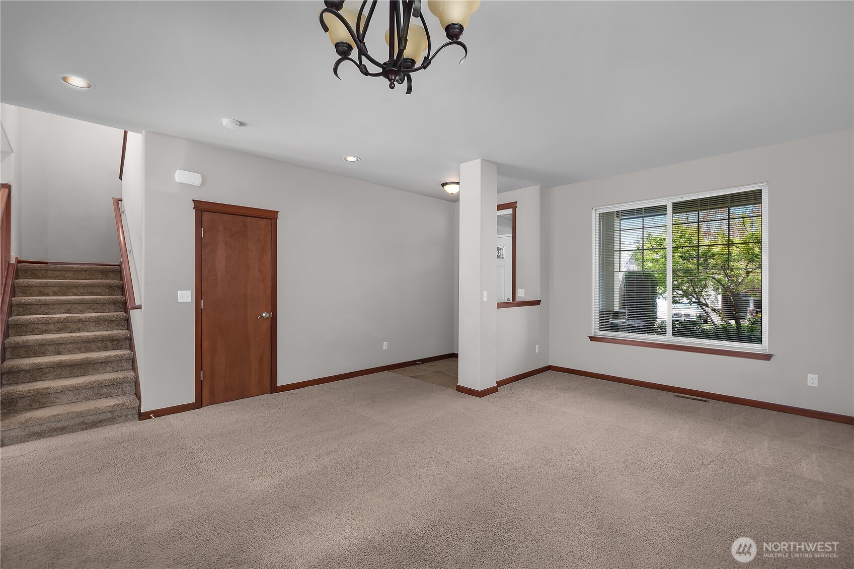 8645 29th Way Southeast Olympia, WA 98513 - Photo 5 of 31