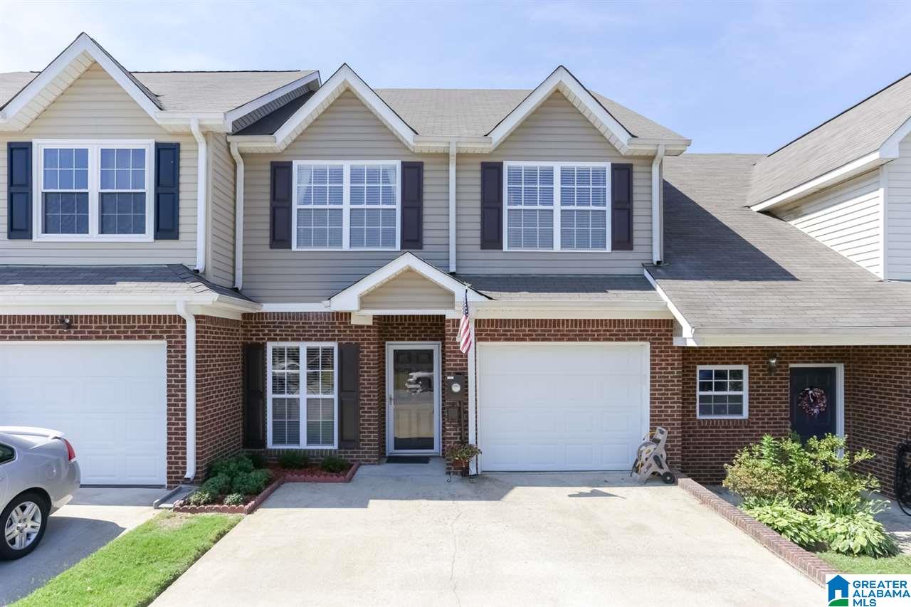 2046 Queens Court Moody, AL 35004 - Photo 1 of 36