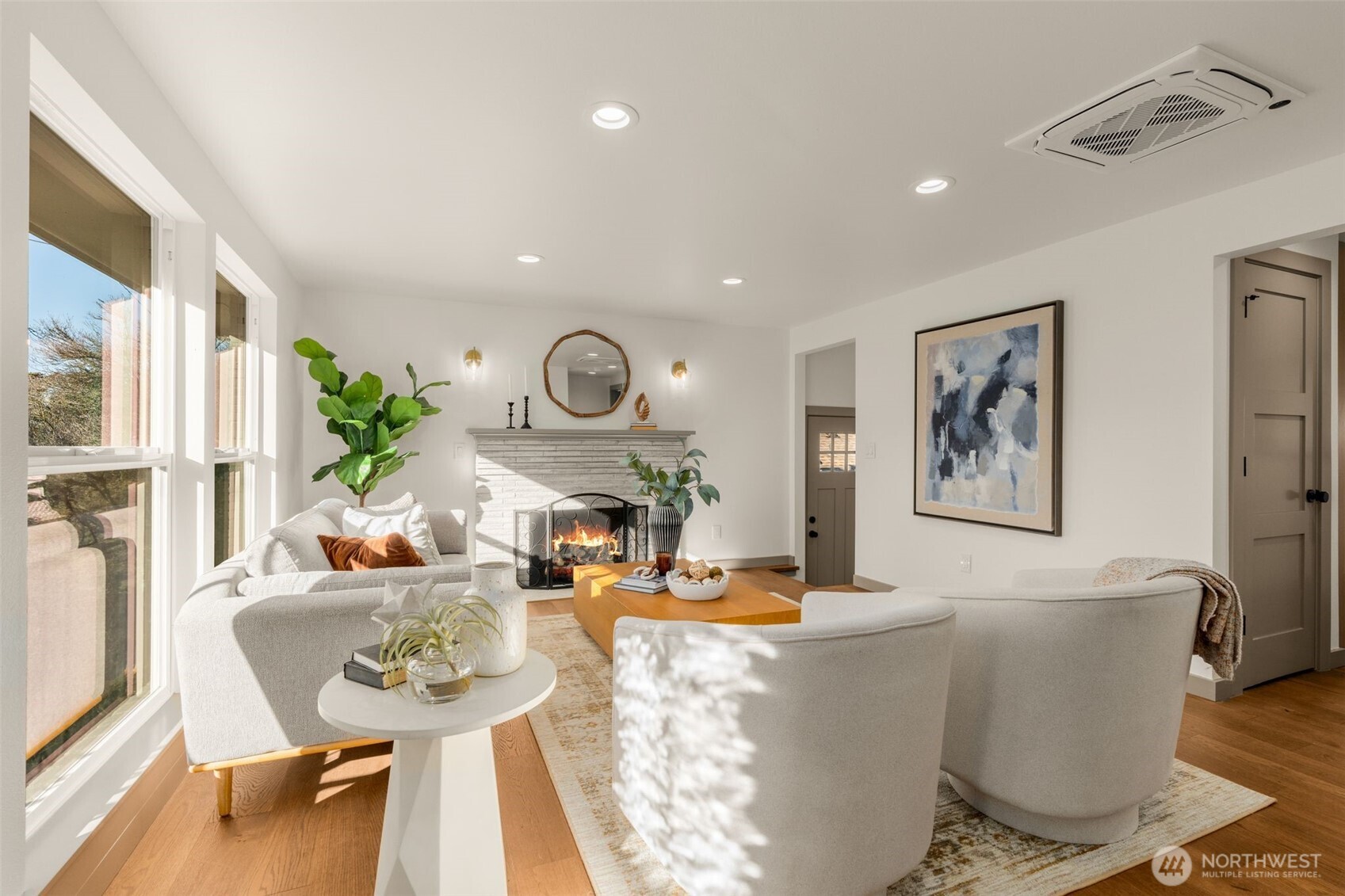 2332 17th Avenue South Seattle, WA 98144 - Photo 4 of 31