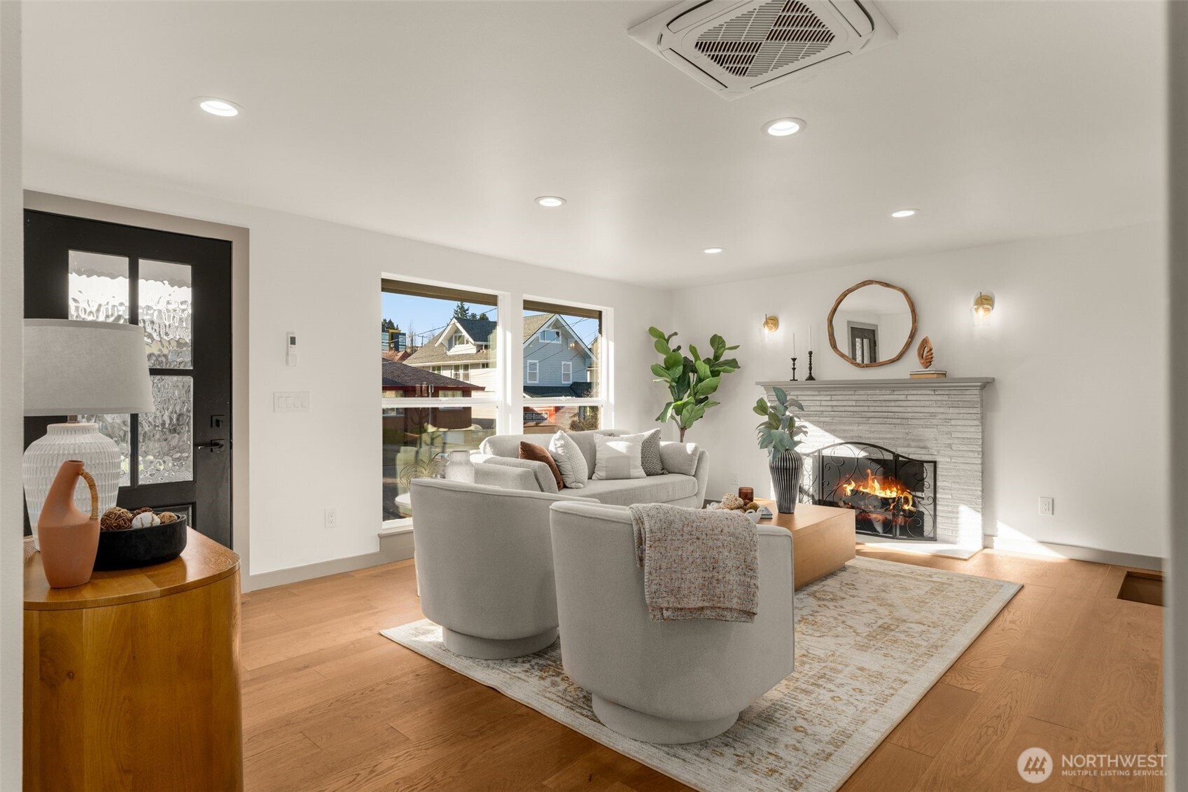 2332 17th Avenue South Seattle, WA 98144 - Photo 5 of 31