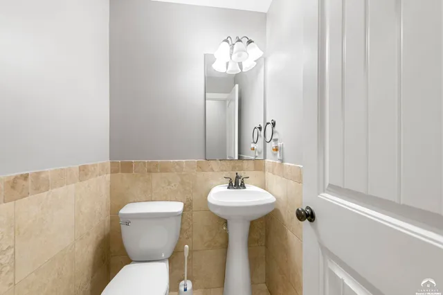 $549,000 | 406 North Olivia Avenue, Lawrence, KS 66049