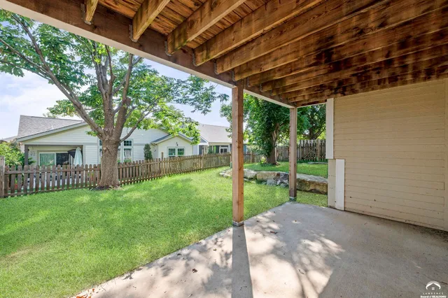 $549,000 | 406 North Olivia Avenue, Lawrence, KS 66049
