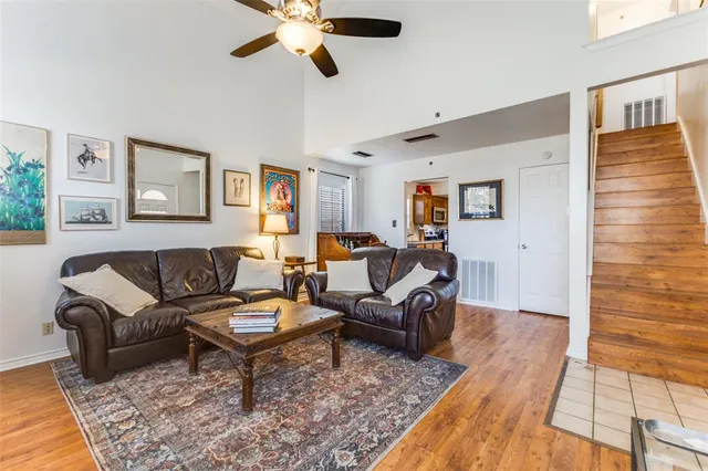 $2,200 | 3427 San Jacinto Street, Dallas, TX 75204