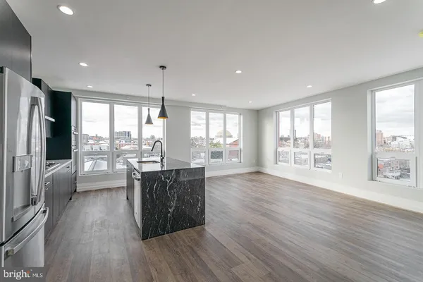 $2,700 | 526 Brown Street, Unit 501, Philadelphia, PA 19123