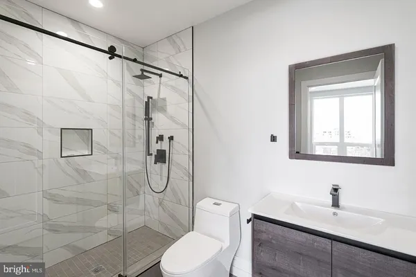 $2,700 | 526 Brown Street, Unit 501, Philadelphia, PA 19123