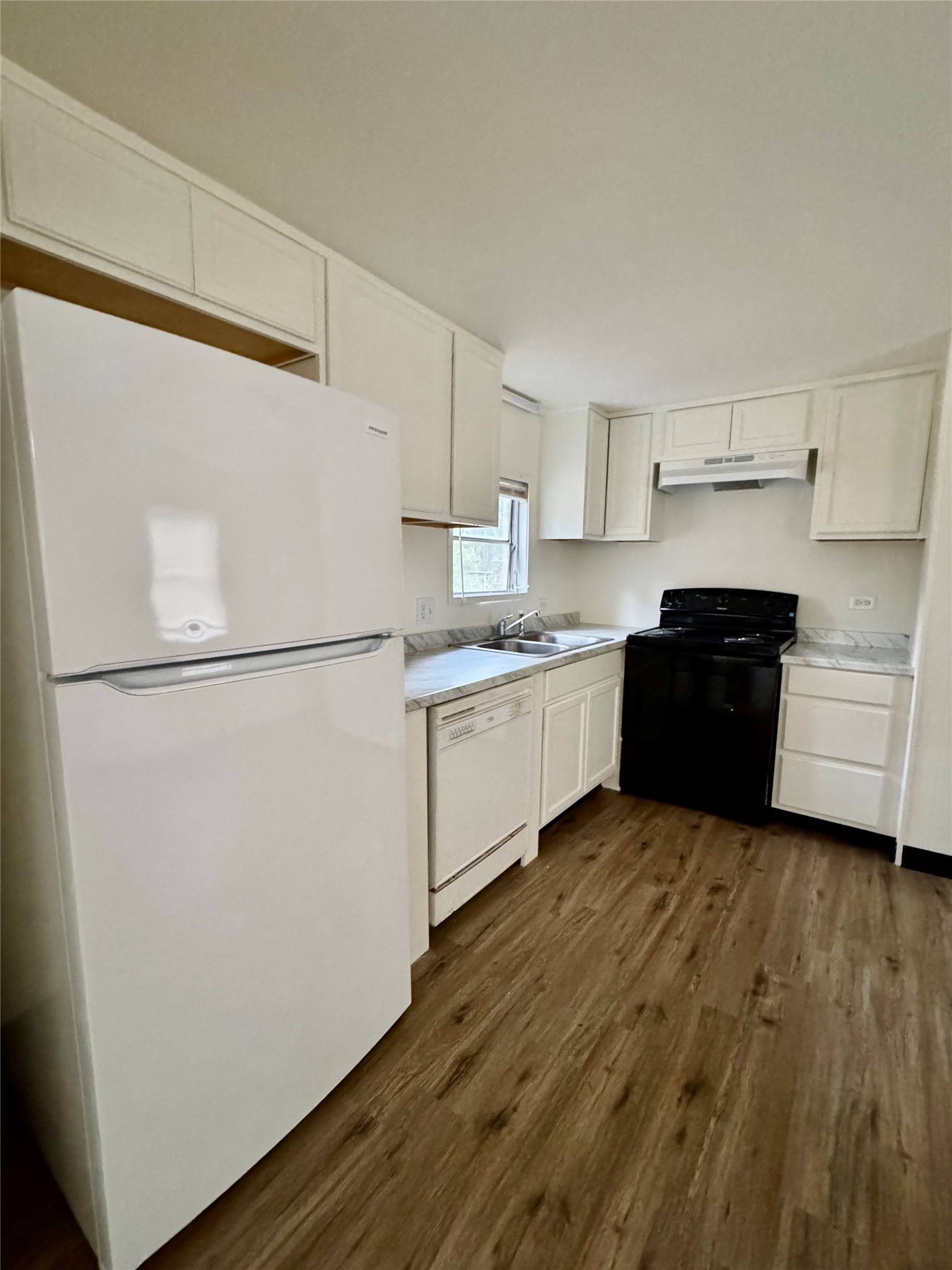 28 Heron Lane Trinity, TX 75862 - Photo 10 of 23