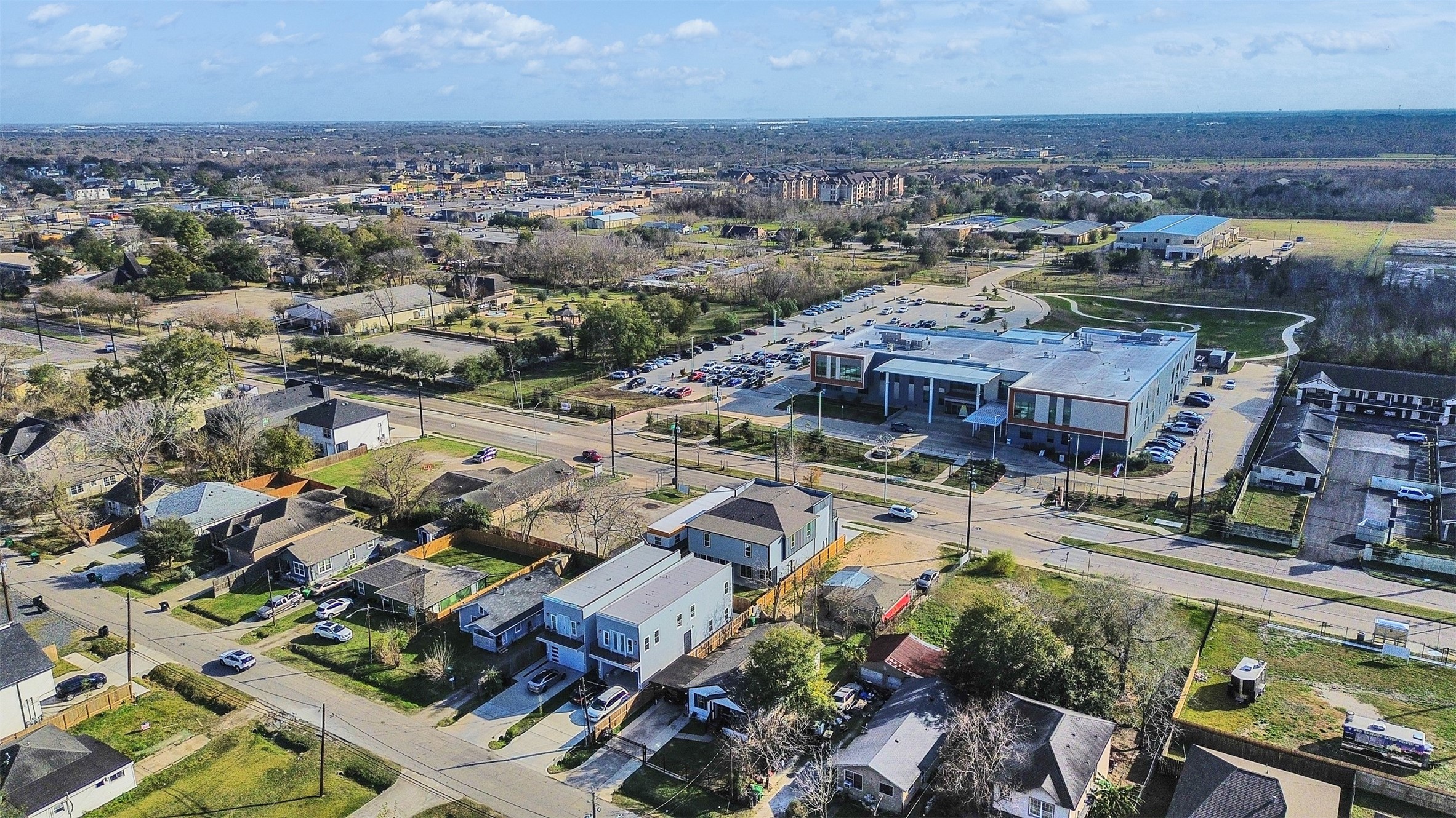 4421 Reed Road, Unit A AND B Houston, TX 77051 - Photo 36 of 39 an aerial view of residential houses with outdoor space