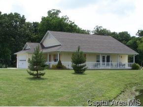 14372 Spillway Road Girard, IL 62640 - Photo 2 of 12