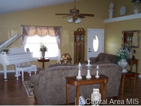 14372 Spillway Road Girard, IL 62640 - Photo 5 of 12