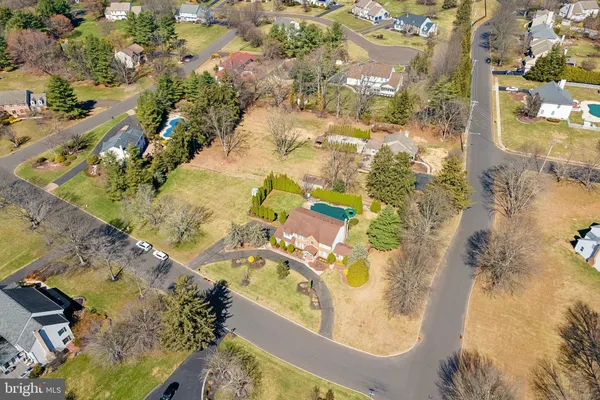 $1,190,000 | 137 Briarwood Drive, Holland, PA 18966