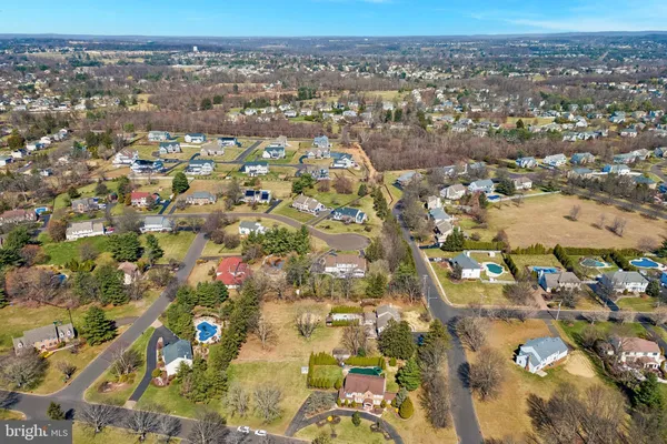 $1,190,000 | 137 Briarwood Drive, Holland, PA 18966