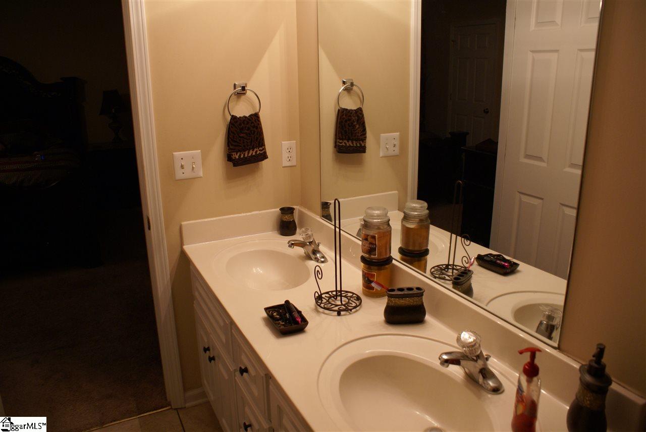 4 Ladder Court Fountain Inn, SC 29644 - Photo 15 of 20