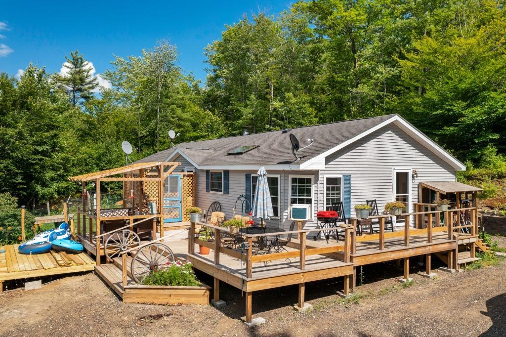 54 Boynton Road New Hampton, NH 03256 - Photo 8 of 40