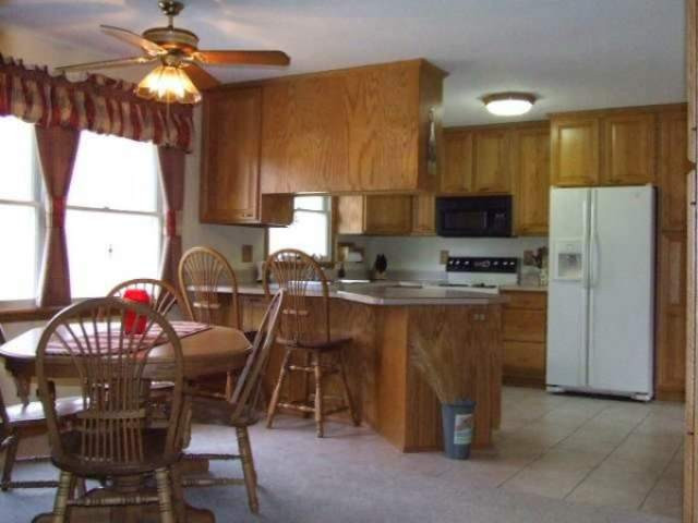 3298 Reynolds Road Jackson, MI 49201 - Photo 5 of 11 Photo 5