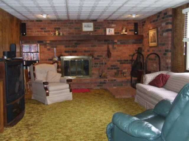 3298 Reynolds Road Jackson, MI 49201 - Photo 7 of 11 Photo 7
