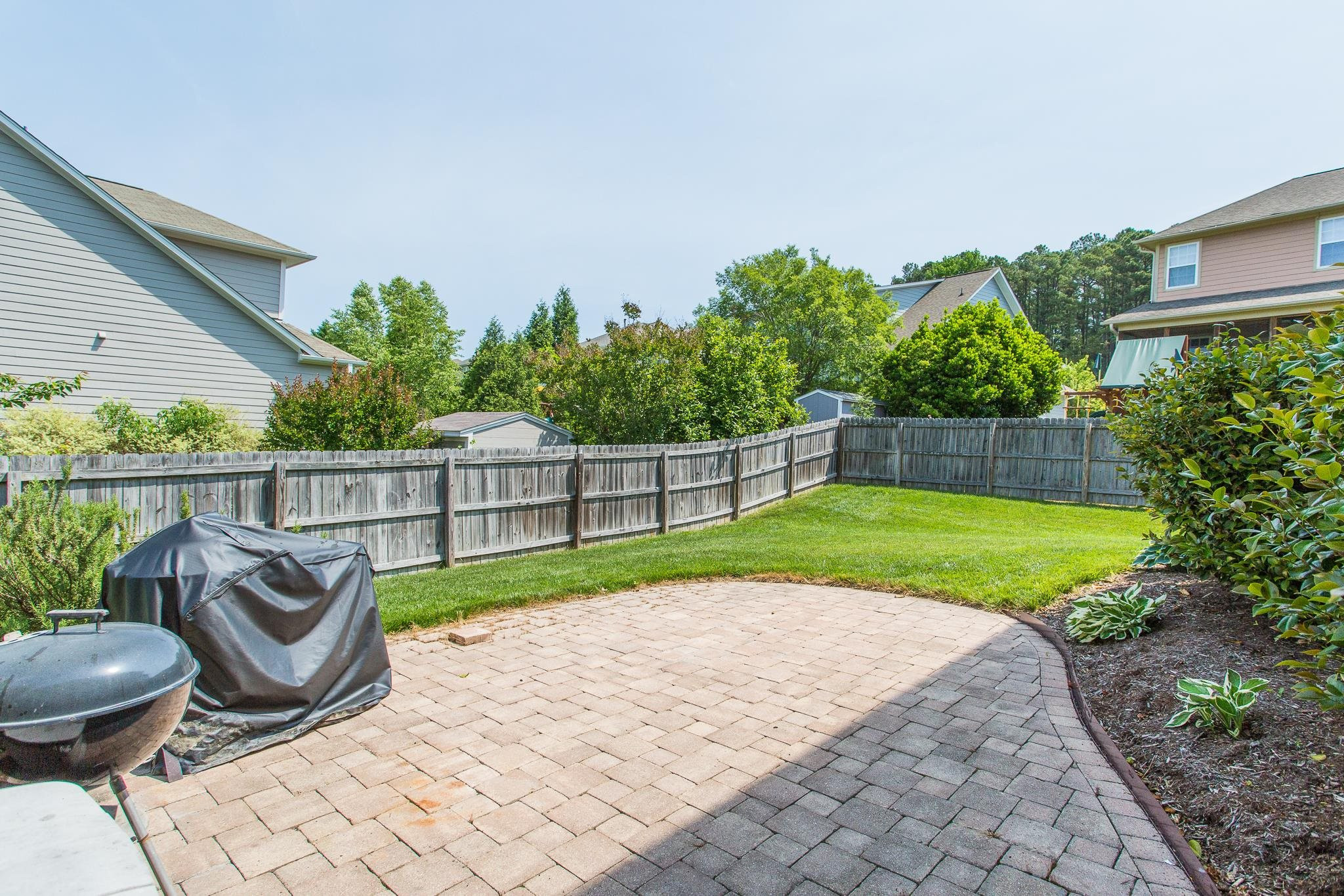 10009 Darling Street Raleigh, NC 27613 - Photo 34 of 35 Patio