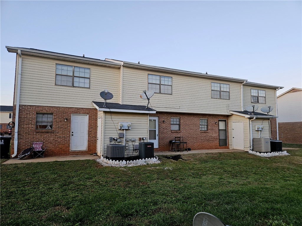 112 Tabitha Court, Unit 1 2 3 AND 4 Anderson, SC 29625 - Photo 4 of 35