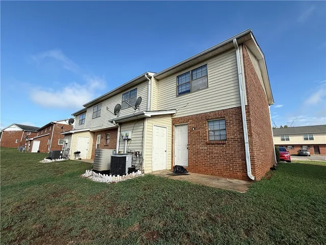 $424,900 | 112 Tabitha Court, Unit 1 2 3 AND 4, Anderson, SC 29625