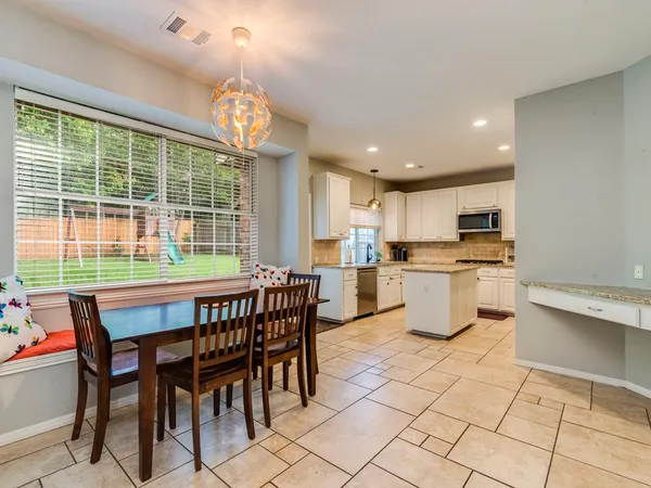 $3,995 | 5847 Back Bay Lane, Austin, TX 78739