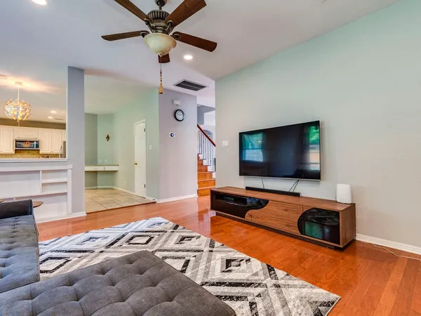 $3,995 | 5847 Back Bay Lane, Austin, TX 78739
