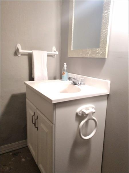 1210 Ingham Street Pittsburgh, PA 15212 - Photo 20 of 23 Gallery Image 20
