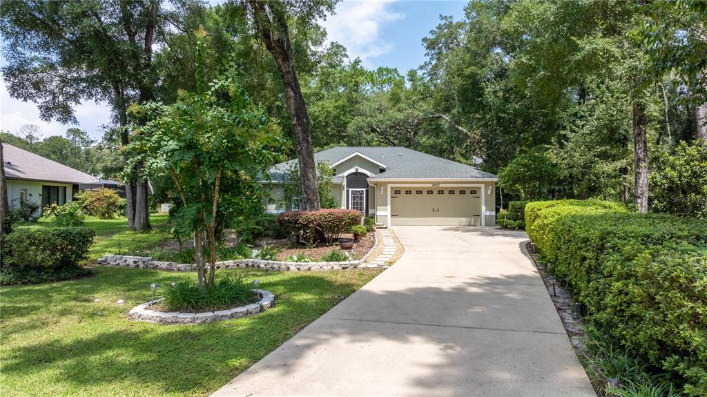 19157 Southwest 101st Place Road Dunnellon, FL 34432 - Photo 1 of 1 Welcome Home