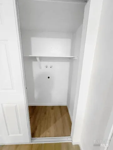 $289,900 | 217 Del Luz Court, Fairfield, CA 94533