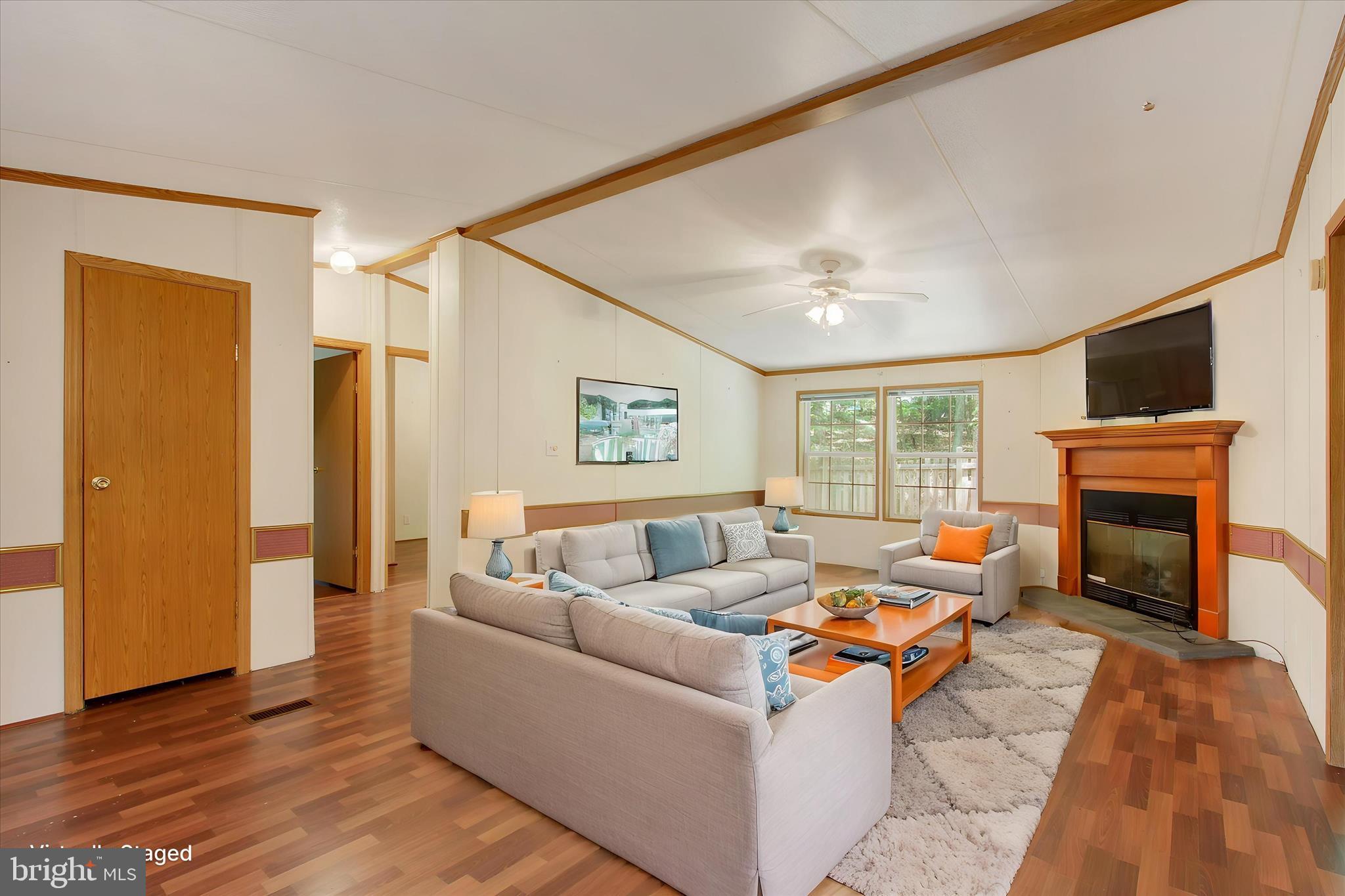 13340 Mentzer Gap Road Waynesboro, PA 17268 - Photo 8 of 32 Photo Staged