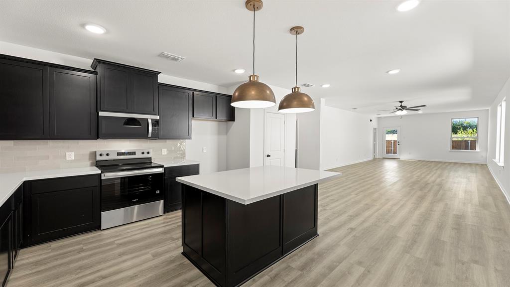 2516 YO Rnch Road Anna, TX 75409 - Photo 6 of 30 06. 2516 Yo Ranch - Kitchen (3)