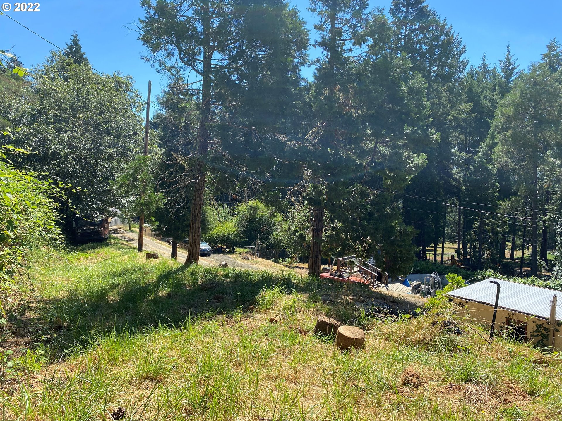 2457 Doerner Road Roseburg, OR 97471 - Photo 5 of 10