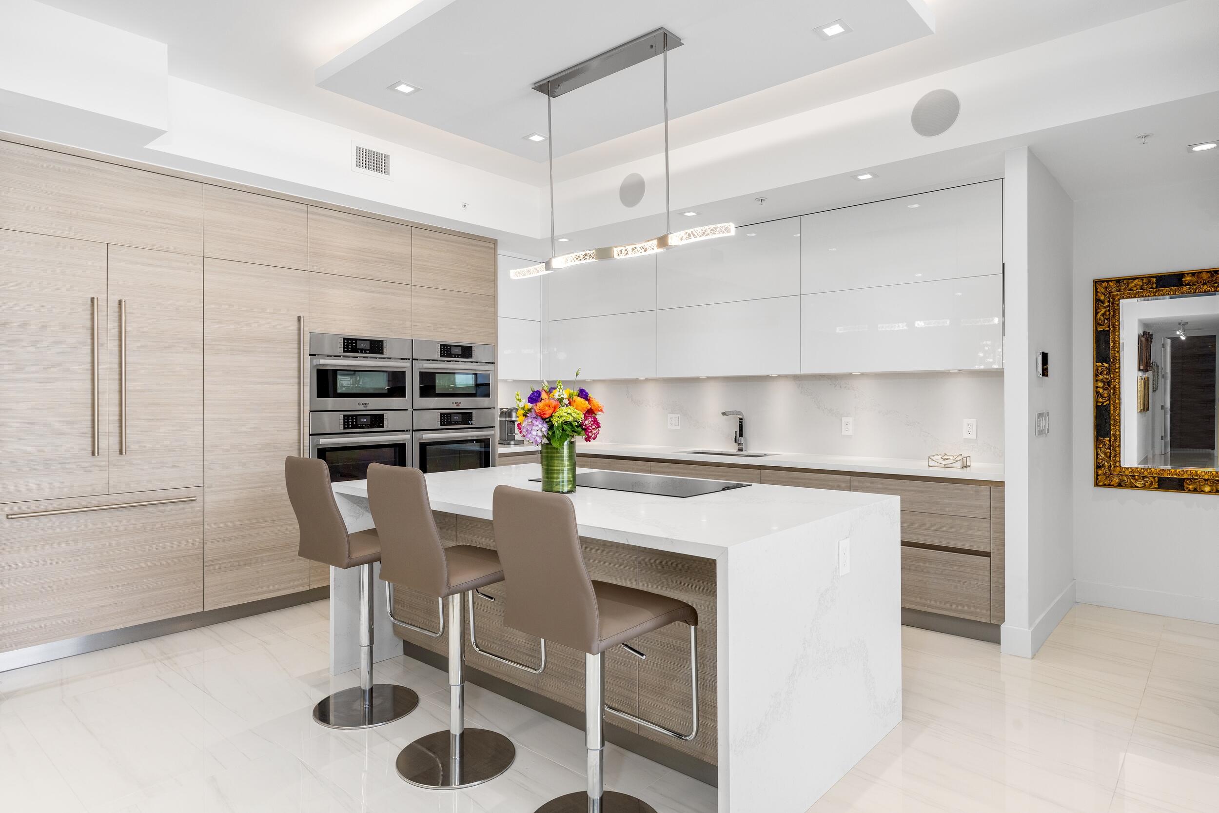 155 East Boca Raton Road, Unit 715 Boca Raton, FL 33432 - Photo 8 of 54 Kitchen