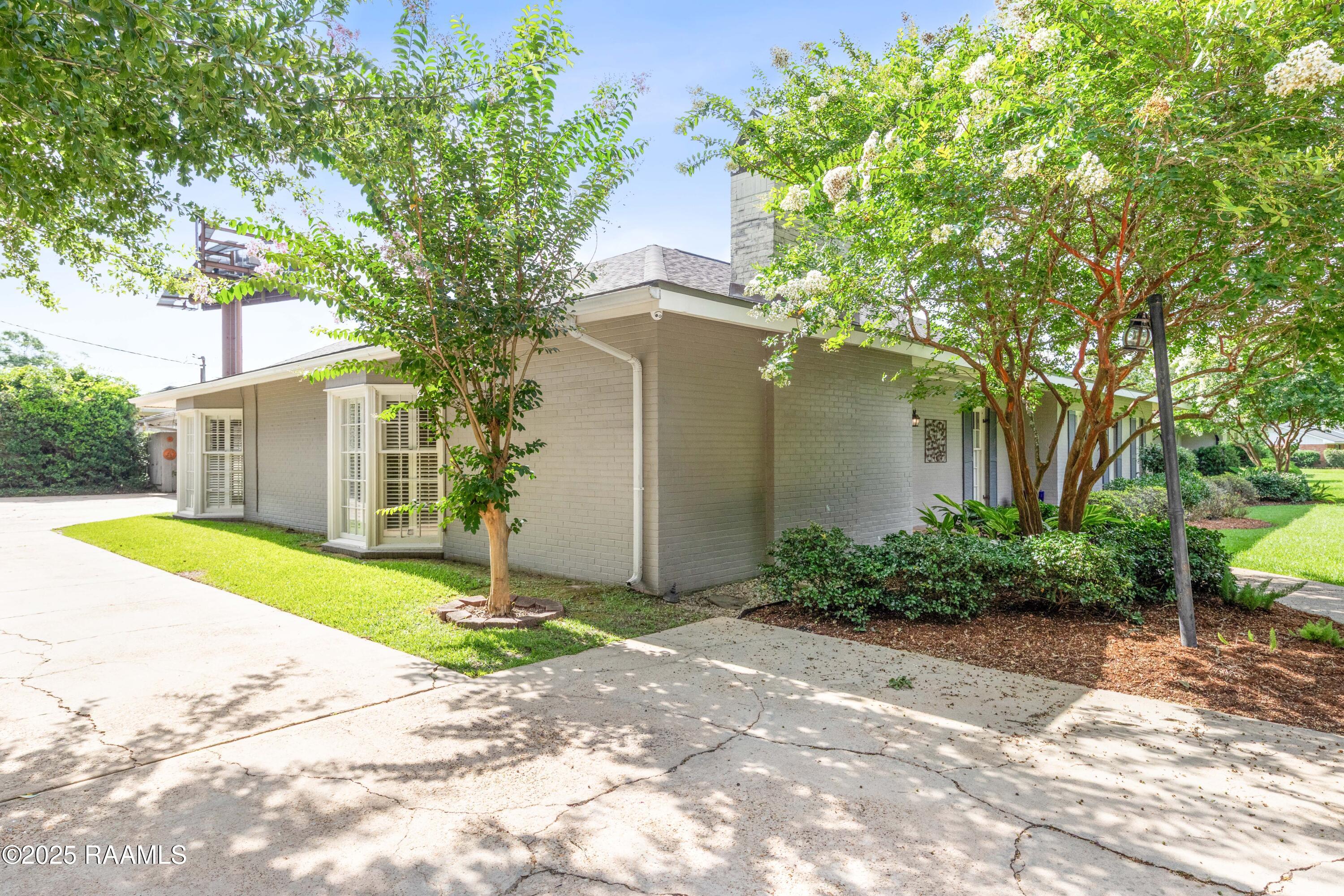 119 Beverly Drive Lafayette, LA 70503 - Photo 3 of 47 119Beverly-6