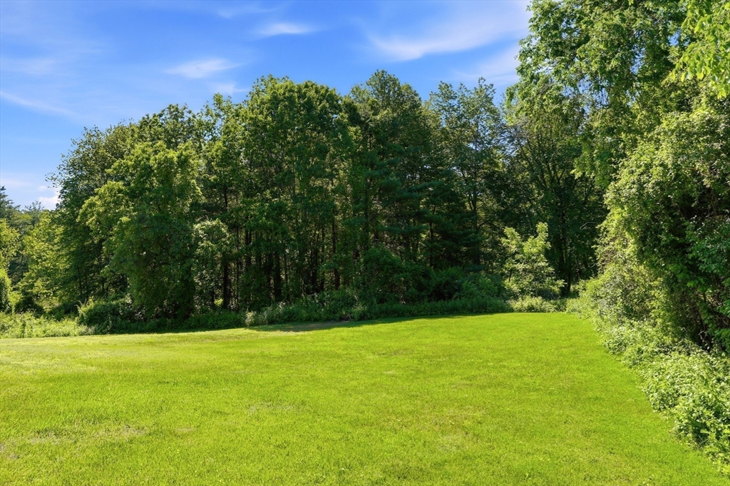 208 Chapman Road Tewksbury, MA 01876 - Photo 35 of 42 Gallery Image 35