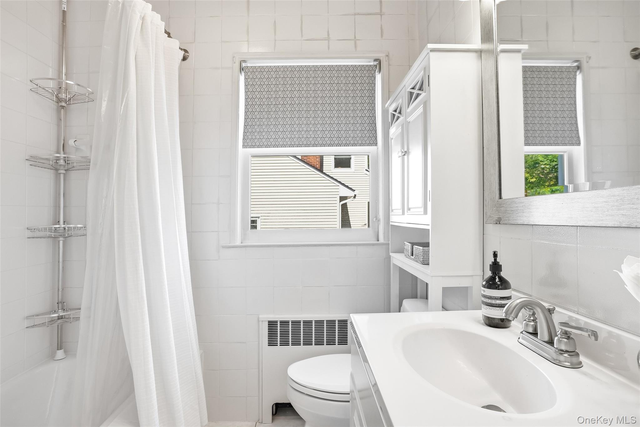 5 Mayfield Street Rye, NY 10580 - Photo 16 of 35 First floor full bath