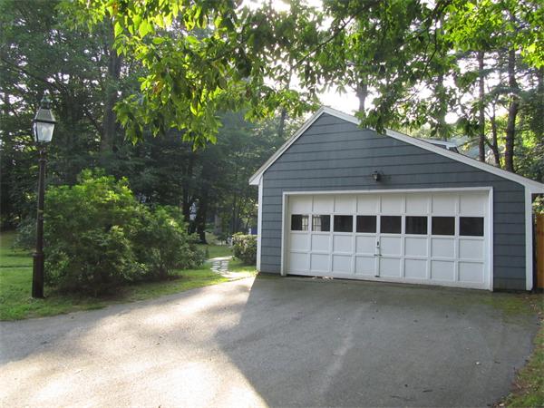 18 Glen Road Topsfield, MA 01983 - Photo 15 of 16 Gallery Image 15