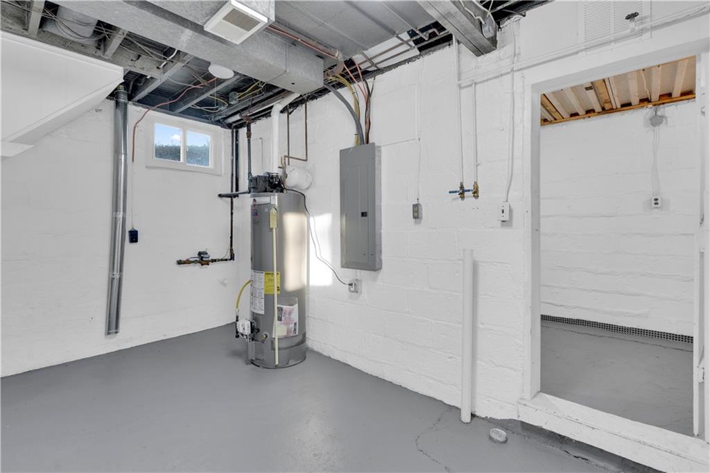 2071 Brodhead Road Aliquippa, PA 15001 - Photo 29 of 30 a view of a storage room