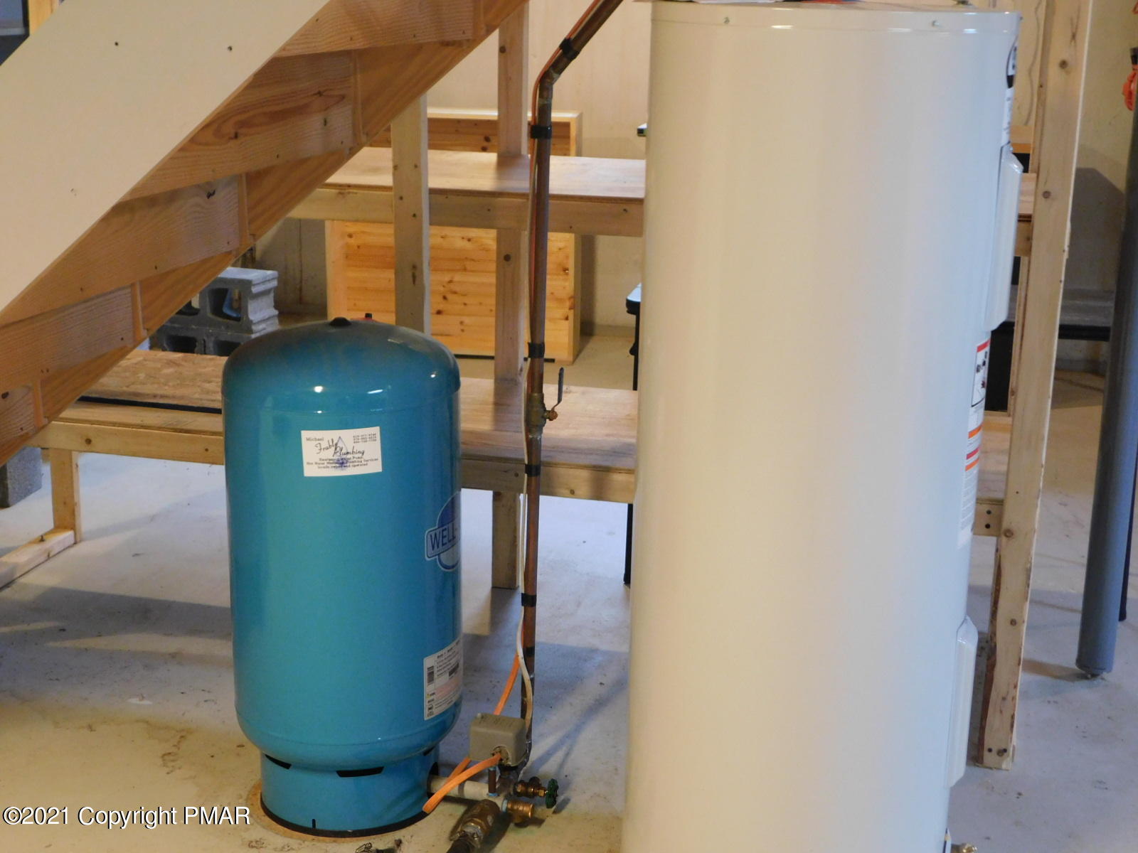 48 Robertson Road Jim Thorpe, PA 18229 - Photo 22 of 25 WATER TANK