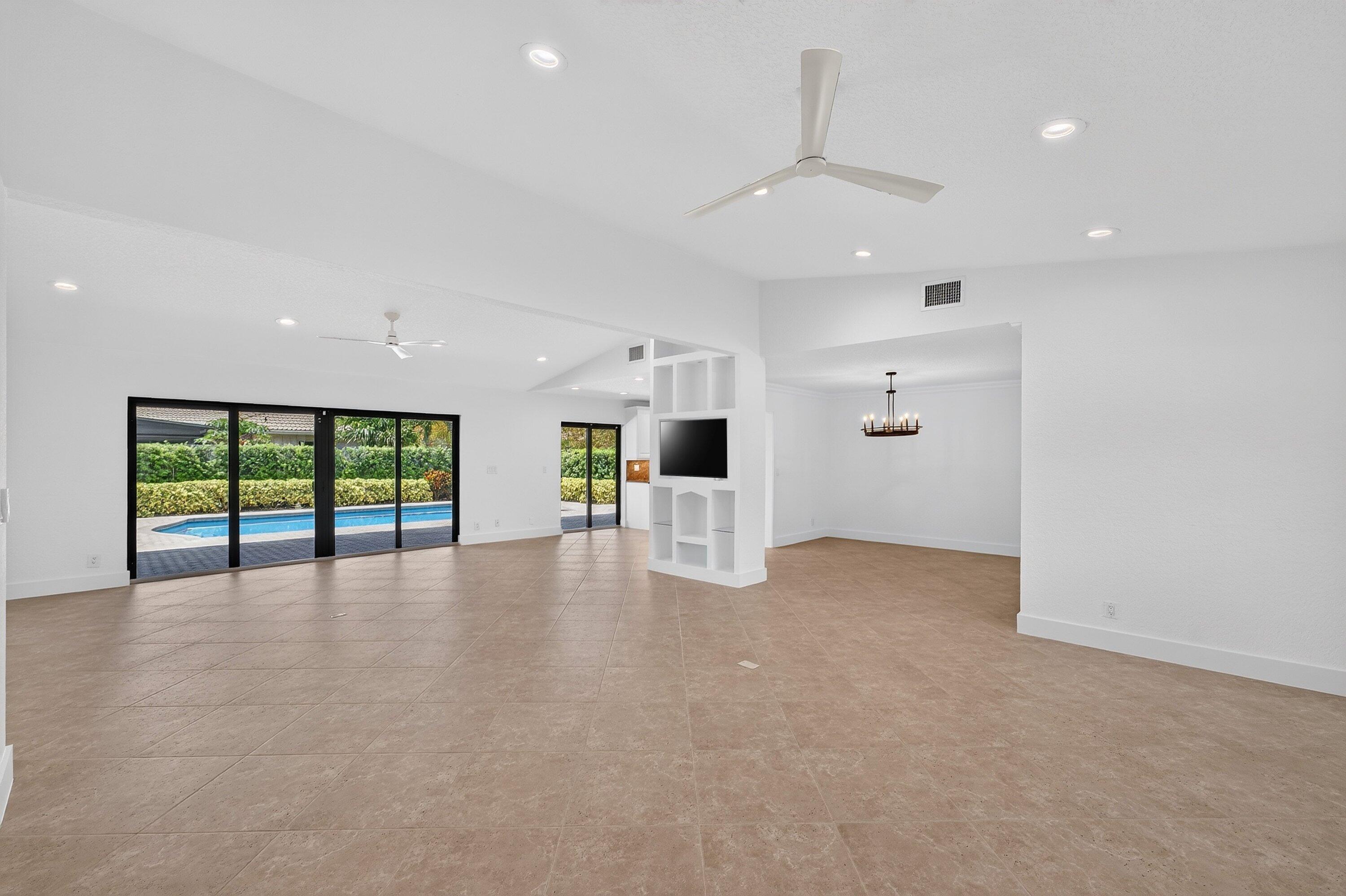21155 Shady Vista Lane Boca Raton, FL 33428 - Photo 6 of 47 009-21155ShadyVistaLane-BocaRaton-FL-334