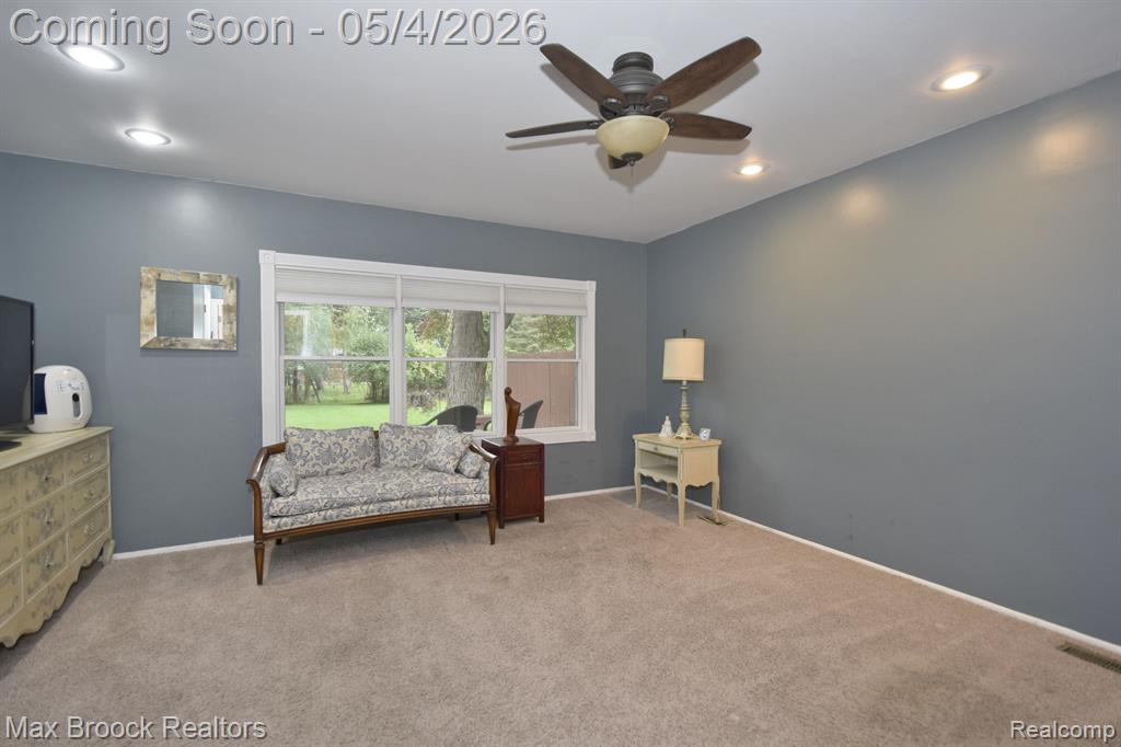 2687 Heathfield Road Bloomfield Hills, MI 48301 - Photo 13 of 20