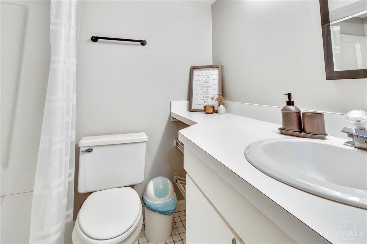 277 Bennington Way Springdale, OH 45246 - Photo 40 of 43