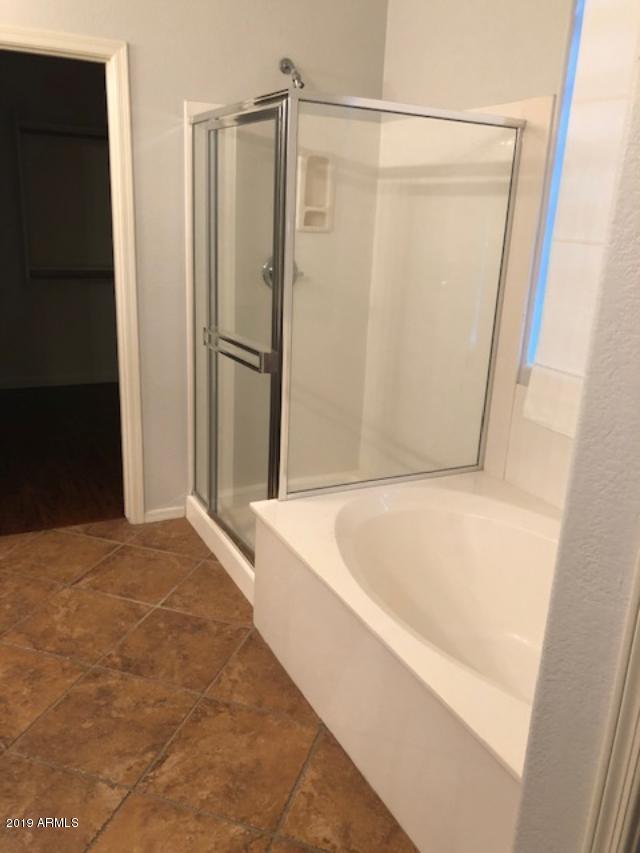 14421 West Redfield Road Surprise, AZ 85379 - Photo 6 of 20 thumbnail-400