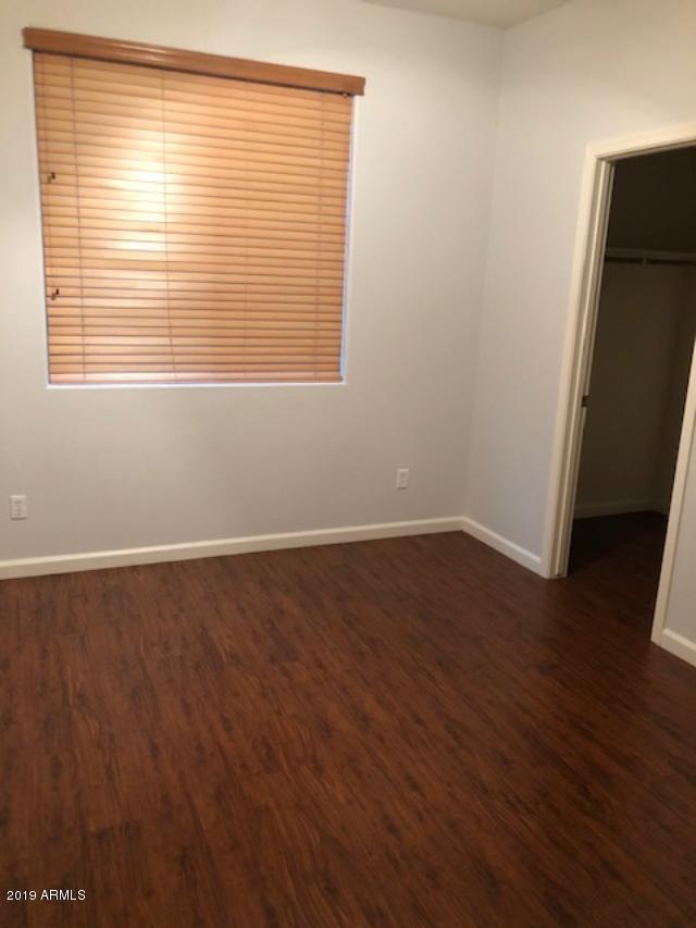 14421 West Redfield Road Surprise, AZ 85379 - Photo 9 of 20 thumbnail-396